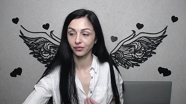 EvaClarkk online show from May 2026 05:35:01 AM