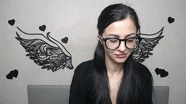 EvaClarkk online show from May 2026 06:54:02 AM