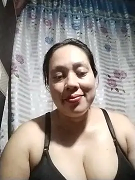 Snapshot of May_Bombs chatting on February 2026 12:56:02 PM May Bombs online show from February 2026 12:56:02 PM