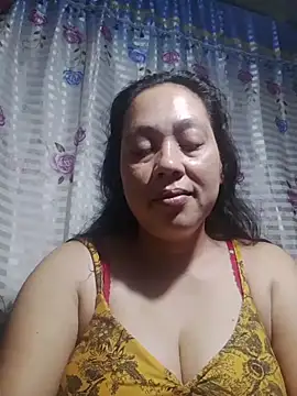 Snapshot of May_Bombs chatting on March 2026 07:50:02 PM May Bombs online show from March 2026 07:50:02 PM