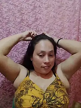 Snapshot of May_Bombs chatting on March 2026 03:00:02 AM May Bombs online show from March 2026 03:00:02 AM