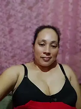 Snapshot of May_Bombs chatting on March 2026 08:40:02 AM May Bombs online show from March 2026 08:40:02 AM