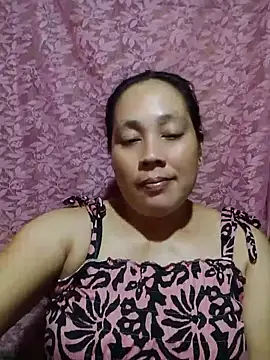 Snapshot of May_Bombs chatting on March 2026 11:58:01 AM May Bombs online show from March 2026 11:58:01 AM