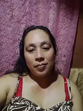 Snapshot of May_Bombs chatting on March 2026 10:37:01 AM May Bombs online show from March 2026 10:37:01 AM