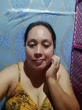 Snapshot of May_Bombs chatting on April 2026 02:22:02 AM May Bombs online show from April 2026 02:22:02 AM