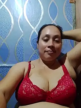 Snapshot of May_Bombs chatting on April 2026 08:19:02 AM May Bombs online show from April 2026 08:19:02 AM