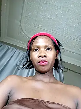Snapshot of PussyFarrie chatting on May 2026 02:45:01 PM PussyFarrie online show from May 2026 02:45:01 PM