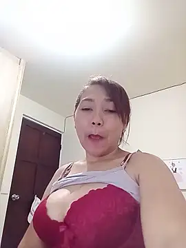 dannamomcerratt online show from May 2026 01:57:02 AM