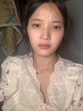 Snapshot of Suzu_xx01 chatting on June 2026 04:38:02 PM Suzu xx01 online show from June 2026 04:38:02 PM