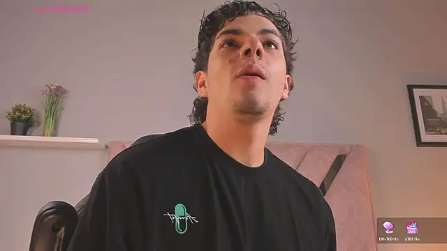 Axel Creed online show from February 2026 01:07:01 PM