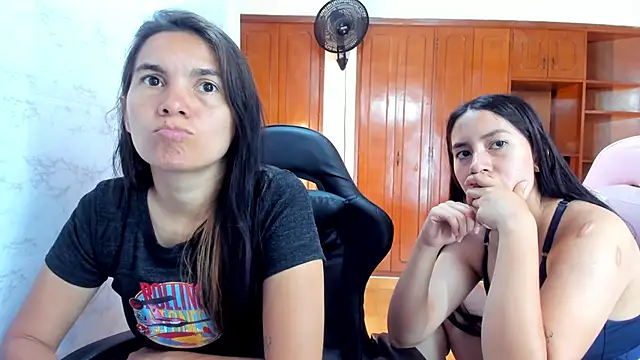 Emily and Soffy online show from March 2026 12:11:01 PM