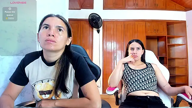 Emily and Soffy online show from March 2026 12:46:01 PM