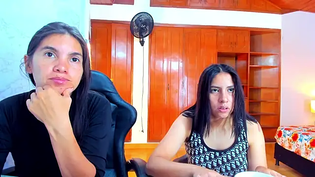 Emily and Soffy online show from April 2026 12:16:02 PM