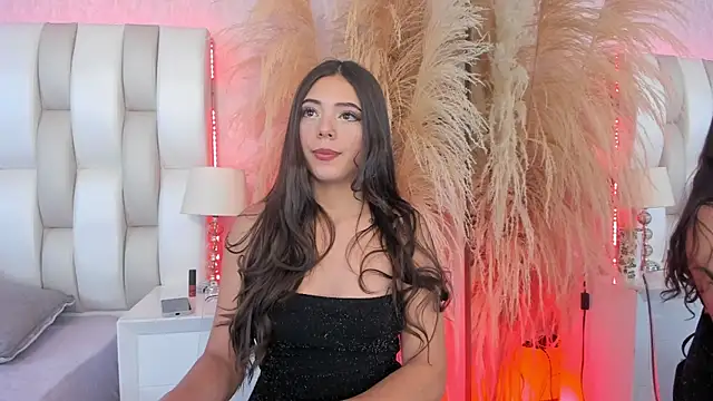 Sophi rae online show from July 2026 07:28:02 PM