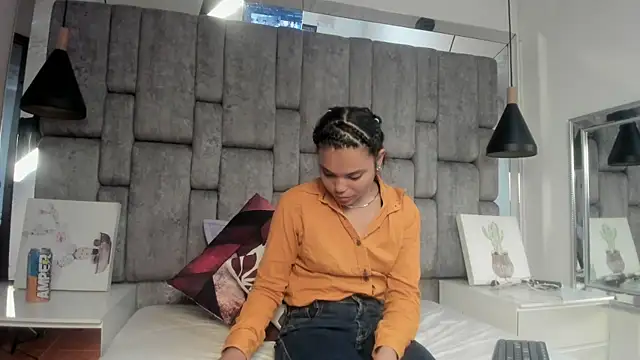 Maggyx online show from July 2026 01:41:02 PM