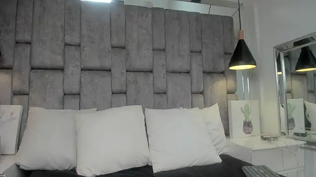 Maggyx online show from July 2026 04:39:33 PM