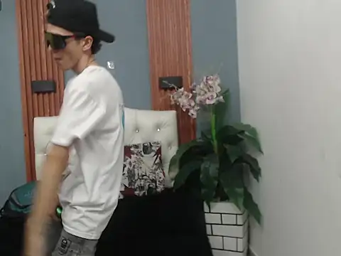 Snapshot of Asher_costa chatting on March 2026 02:04:02 AM Asher costa online show from March 2026 02:04:02 AM