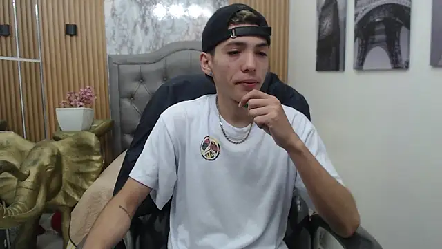 Snapshot of Asher_costa chatting on March 2026 10:53:01 PM Asher costa online show from March 2026 10:53:01 PM