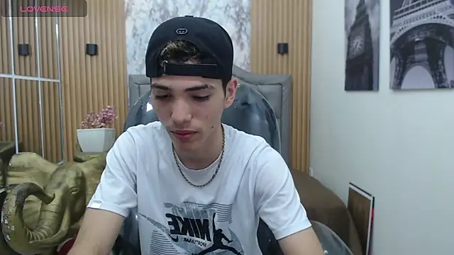 Snapshot of Asher_costa chatting on April 2026 10:29:01 PM Asher costa online show from April 2026 10:29:01 PM