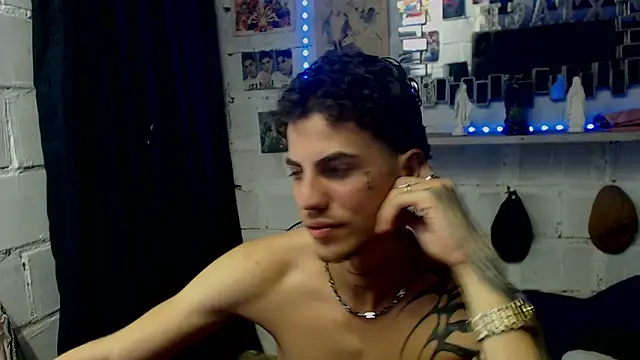 paul-mendezx online show from February 2026 09:08:01 PM