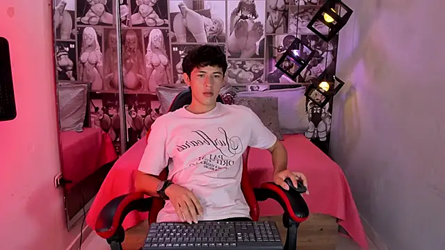 Snapshot of Christian_Foxx chatting on February 2026 01:23:01 PM Christian Foxx online show from February 2026 01:23:01 PM