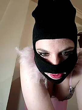 Snapshot of MORBOSITAXXX chatting on May 2026 09:06:01 AM MORBOSITAXXX online show from May 2026 09:06:01 AM