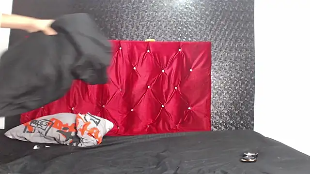 Extreme couple7777 online show from March 2026 03:47:01 AM