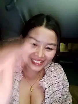 Snapshot of Jennie_dogy chatting on April 2026 05:30:01 PM Jennie dogy online show from April 2026 05:30:01 PM