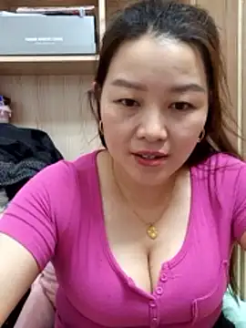 Jennie dogy online show from May 2026 02:23:01 PM