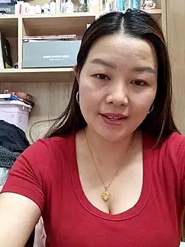 Jennie dogy online show from May 2026 01:06:01 PM