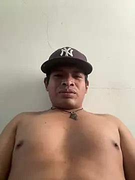 Snapshot of Ttony502 chatting on March 2026 08:15:01 PM Ttony502 online show from March 2026 08:15:01 PM