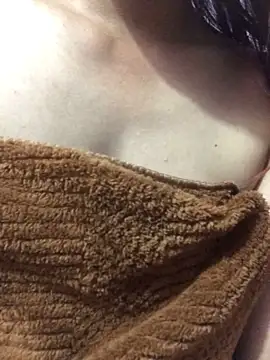 Snapshot of Cheng_baby chatting on April 2026 12:46:02 PM Cheng baby online show from April 2026 12:46:02 PM