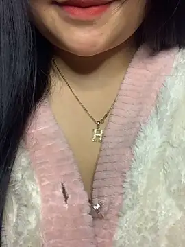 Snapshot of Violet_pusy chatting on February 2026 06:35:02 PM Violet pusy online show from February 2026 06:35:02 PM