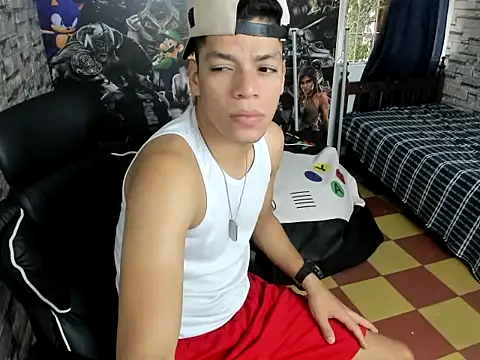 Andres sant  online show from February 2026 09:51:01 PM