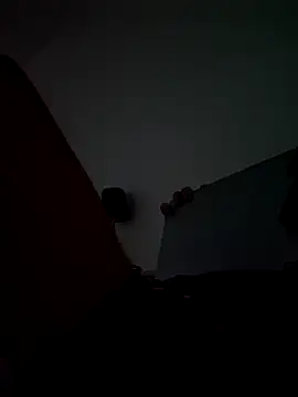Tommyzzzzzz online show from July 2026 04:42:02 AM