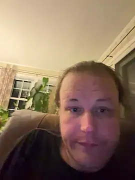 RaeganV online show from February 2026 02:20:02 AM