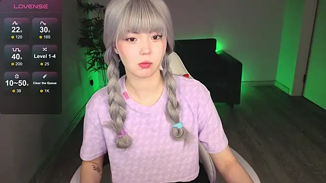 PONKY PINKY online show from May 2026 03:56:02 AM