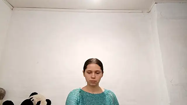 Snapshot of DessieGeniesse chatting on February 2026 11:18:01 AM DessieGeniesse online show from February 2026 11:18:01 AM