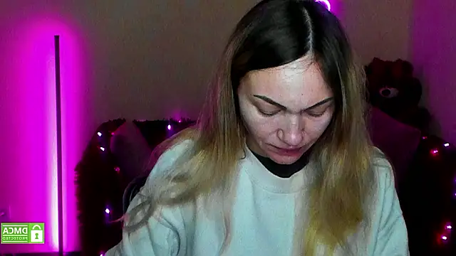 Snapshot of BlondMikey22 chatting on February 2026 06:31:01 AM BlondMikey22 online show from February 2026 06:31:01 AM