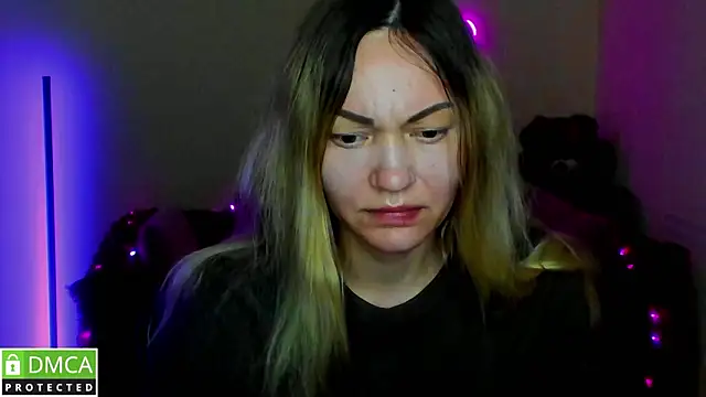 Snapshot of BlondMikey22 chatting on February 2026 06:23:01 AM BlondMikey22 online show from February 2026 06:23:01 AM