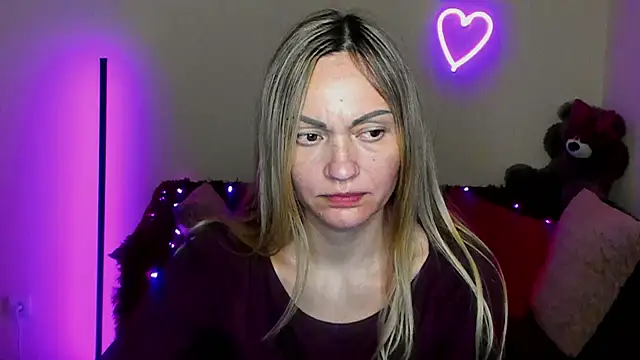 BlondMikey22 online show from April 2026 04:46:01 AM