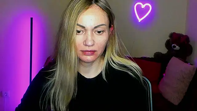 BlondMikey22 online show from April 2026 05:46:01 PM