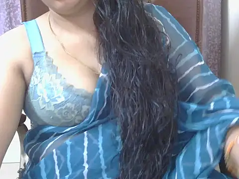 Snapshot of Cute_Sheetal chatting on June 2026 01:34:01 PM Cute Sheetal online show from June 2026 01:34:01 PM