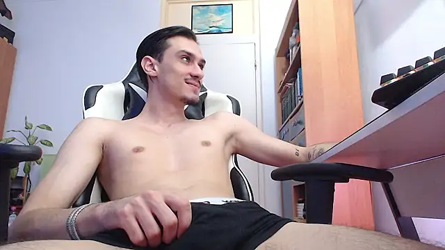 Snapshot of silasluxor chatting on March 2026 08:55:02 AM silasluxor online show from March 2026 08:55:02 AM