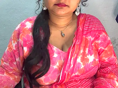 Saniya K2 online show from April 2026 03:43:01 PM