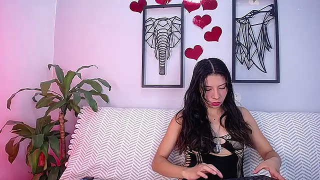 Snapshot of melanyvelvelt_X chatting on February 2026 08:13:01 PM melanyvelvelt X online show from February 2026 08:13:01 PM