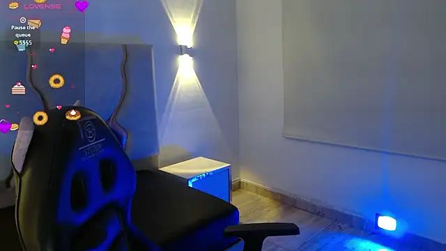 Snapshot of Sashaa_tay chatting on February 2026 07:31:02 PM Sashaa tay online show from February 2026 07:31:02 PM