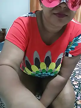 Snapshot of Dini_40 chatting on June 2026 01:51:02 AM Dini 40 online show from June 2026 01:51:02 AM