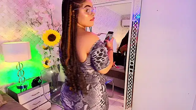 YazminJenner online show from July 2026 05:45:02 AM