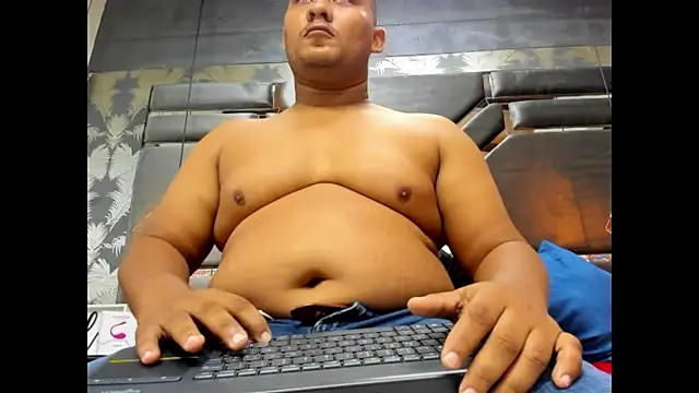 LaimCarterss online show from February 2026 12:36:01 PM